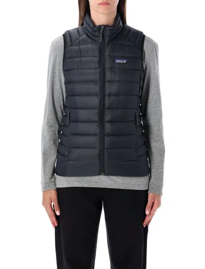 Patagonia Down Sweater™ Recycled Down Vest In Black
