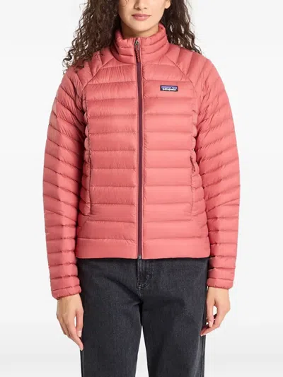 Patagonia Quilted Logo-patch Jacket In Pink