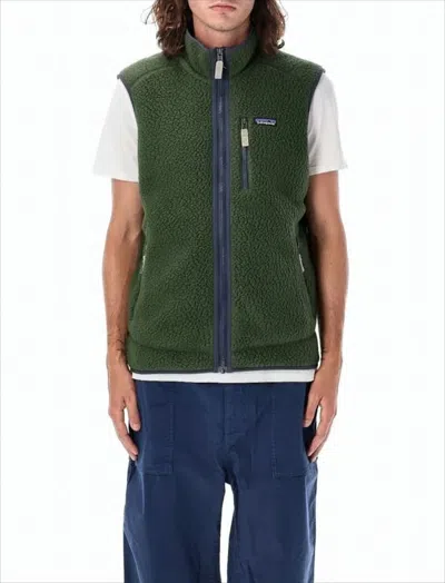 Patagonia Textured Fleece Vest With High Collar And Zippered Pockets In Green