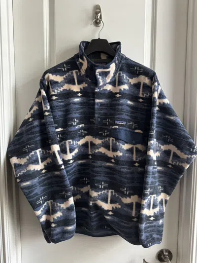 Pre-owned Patagonia Tribal Print Synchilla In Blue