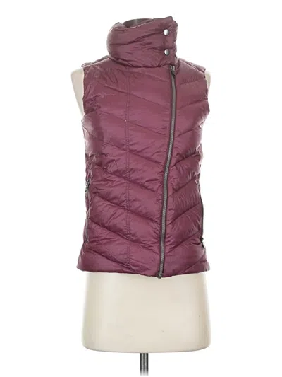 Pre-owned Patagonia Vest In Burgundy