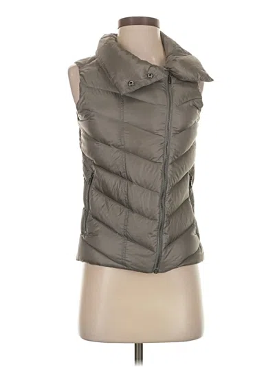 Pre-owned Patagonia Vest In Gray