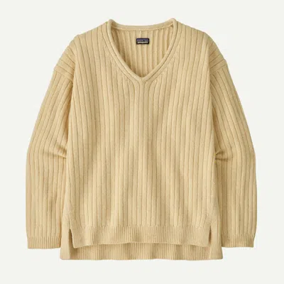 Patagonia Women's Recycled Wool-blend V-neck Sweater In Dark Natural In Neutral