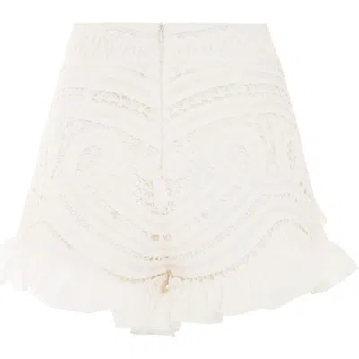 Patbo Rythmic Lace Short In Neutral
