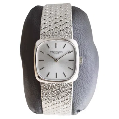Pre-owned Patek Philippe 18kt Solid White Gold Ladies Dress Watch Circa 1970's