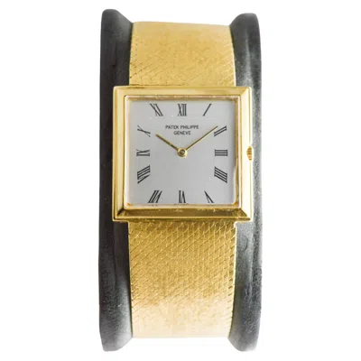 Pre-owned Patek Philippe 18kt Solid Yellow Gold Dress Watch Circa 1980's
