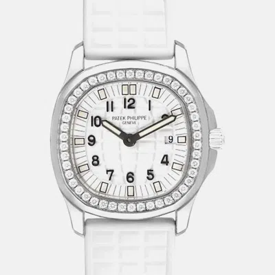 Pre-owned Patek Philippe Aquanaut 4961a Quartz White Stainless-steel Women's Wristwatch 28 Mm
