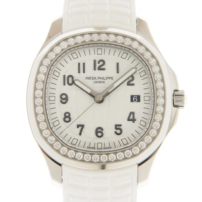 Patek Philippe Aquanaut Luce Quartz Diamond White Dial Ladies Watch 5267-200a-010 In Aqua / White