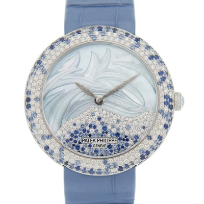 Patek Philippe Calatrava Automatic Mother Of Pearl And Blue Sapphire Ladies Watch 4899-901g-001