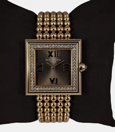 Pre-owned Patek Philippe Gondolo 4868/1r-010 Brown Yellow Gold Quartz Women's Watches 28mm