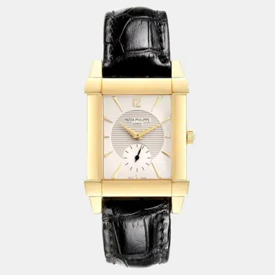Pre-owned Patek Philippe Gondolo 5111j-001 Manual White 18k Yellow Gold Women's Wristwatch 32 Mm