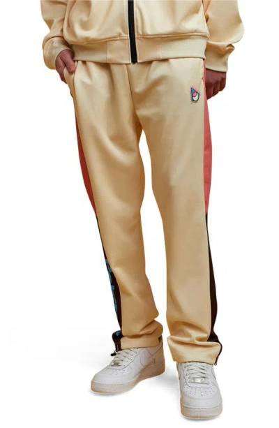 Paterson Diamond Court Track Pants In Khaki