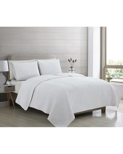 Patina Vie Maison Cotton Stitched Embroidered Quilt Set In White