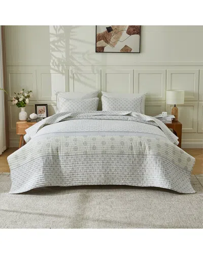 Patina Vie Maison Vintage Floral Printed Quilt Set With Shams In Blue