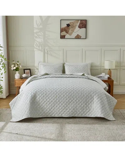 Patina Vie Maison Vintage Floral Printed Quilt Set With Shams In White
