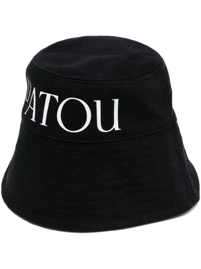 Patou Bucket Hat In Black