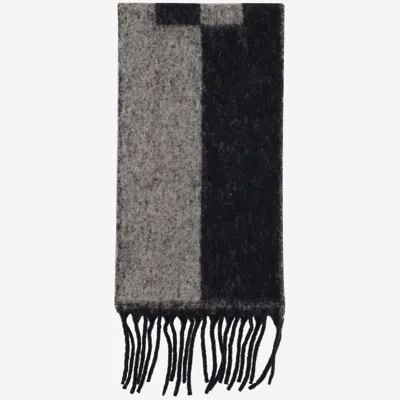 Patou Wool Blend Scarf With Logo In Nero E Beige