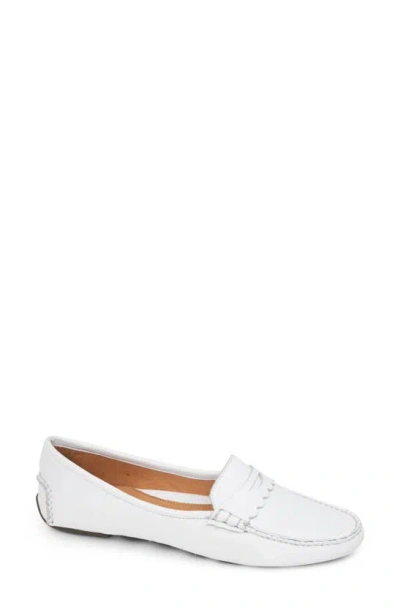 Patricia Green Janet Scalloped Driving Loafer In White