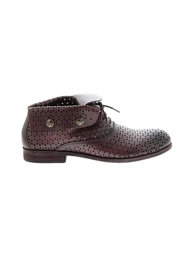 Pre-owned Patricia Nash Ankle Boots In Burgundy