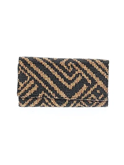 Pre-owned Patricia Nash Clutch In Gold