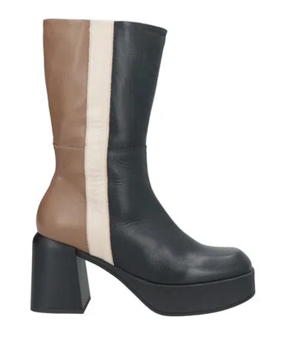 Patrizia Bonfanti Woman Ankle Boots Black Size 8 Leather