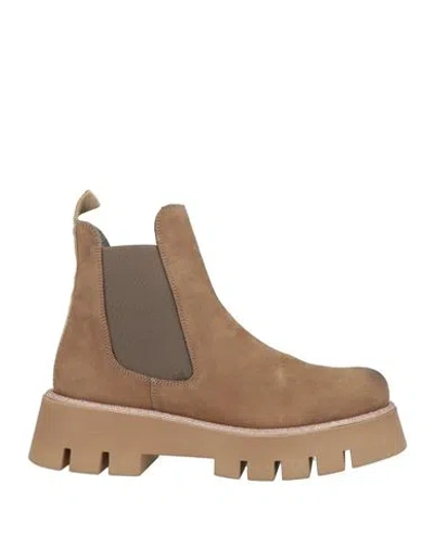 Patrizia Bonfanti Woman Ankle Boots Khaki Size 11 Leather In Sand