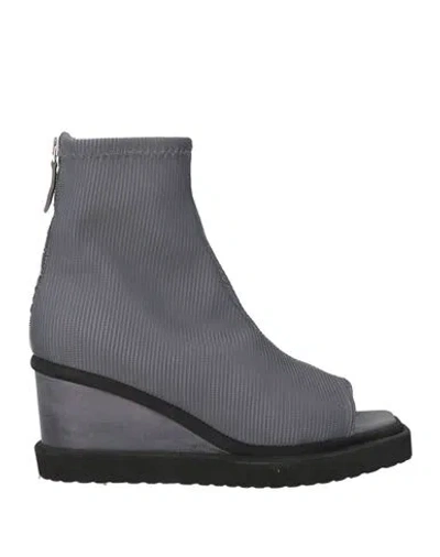 Patrizia Bonfanti Woman Ankle Boots Lead Size 8 Textile Fibers