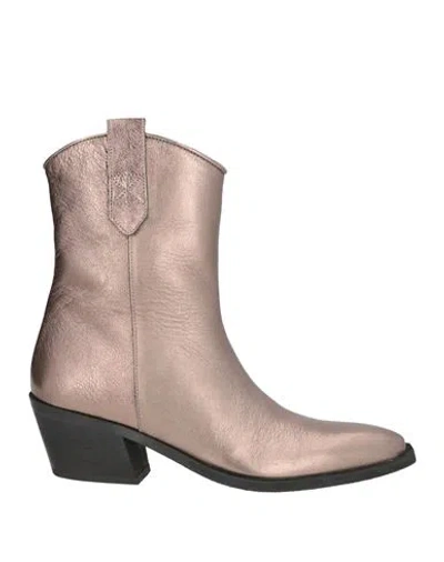 Patrizia Bonfanti Woman Ankle Boots Platinum Size 8 Leather In Gray