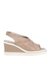 Patrizia Bonfanti Woman Sandals Beige Size 8 Leather In Sand