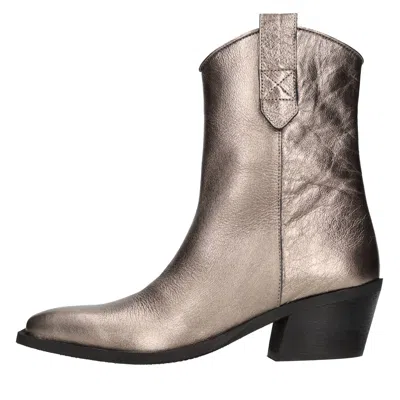 Patrizia Bonifanti Boots Brown In Marrone Marroni