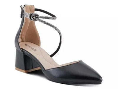 Patrizia Eluned Pump In Black