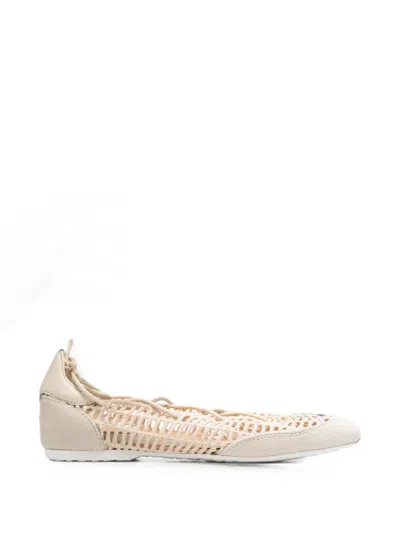Patrizia Pepe Dancing Skin Raffia Ballet Flats In Neutral