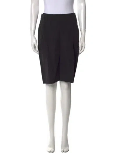 Pre-owned Patrizia Pepe Knee-length Skirt In Black