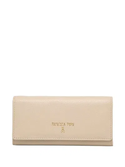 Patrizia Pepe Logo-plaque Purse In Neutrals