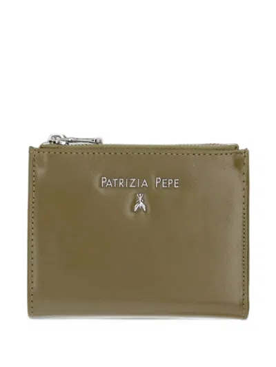 Patrizia Pepe Logo-plaque Leather Wallet In Brown