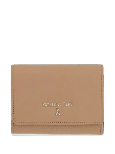 Patrizia Pepe Logo-plaque Pebbled Wallet In Neutral