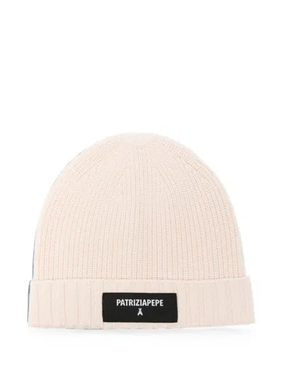 Patrizia Pepe Ribbed-knit Logo-patch Beanie Hat In Pink