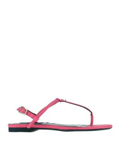 Patrizia Pepe Woman Thong Sandal Fuchsia Size 6 Leather In Pink