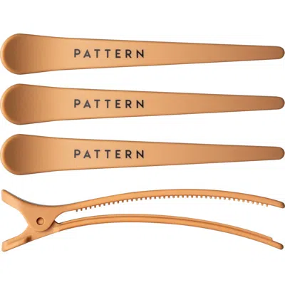 Pattern Beauty Set Of 4 Sectioning Clips In No Color