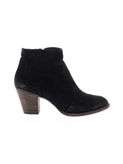 Pre-owned Paul Green Ankle Boots In Black