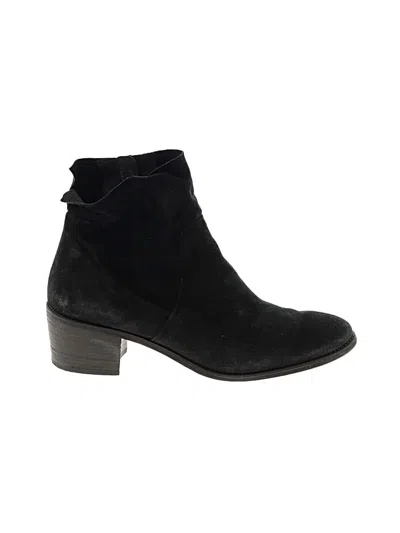 Pre-owned Paul Green Ankle Boots In Black