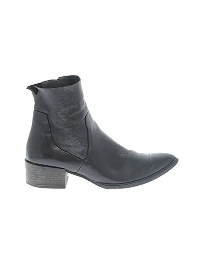 Pre-owned Paul Green Ankle Boots In Black