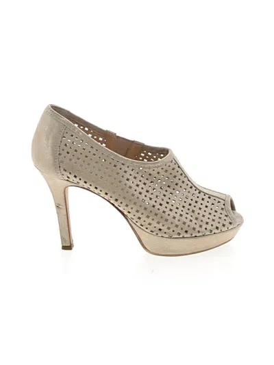 Pre-owned Paul Green Ankle Boots In Gold