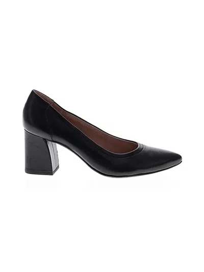Pre-owned Paul Green Heels In Black