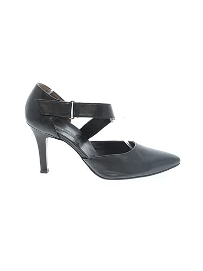 Pre-owned Paul Green Heels In Black