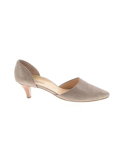 Pre-owned Paul Green Heels In Gold