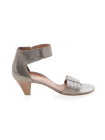 Pre-owned Paul Green Heels In Gray