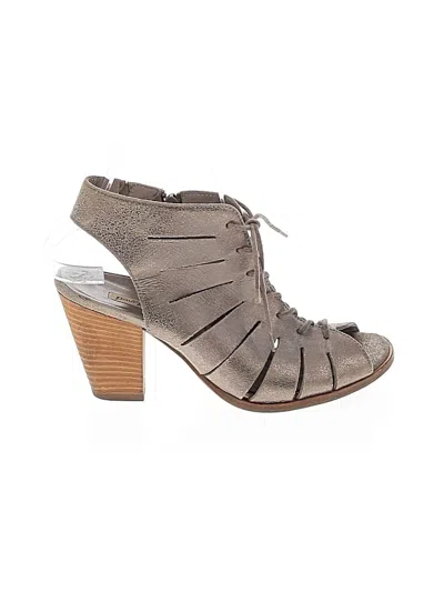 Pre-owned Paul Green Sandals In Gray
