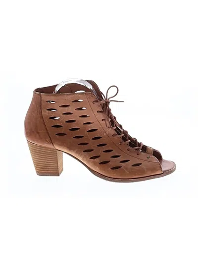 Pre-owned Paul Green Sandals In Tan