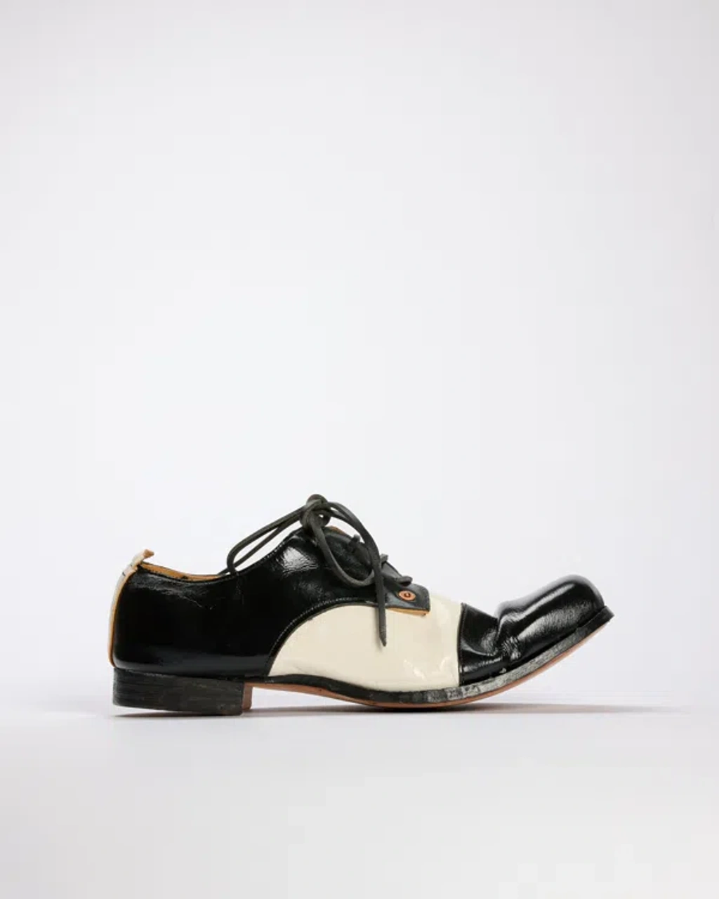 Paul Harnden Women W.ph7 Derby Shoes In Black 77 & Cream 77 | ModeSens